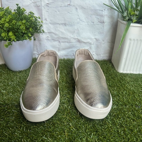 Birdies The Swift Slip-on leather sneakers metallic gold women' size 7 - Picture 10 of 16